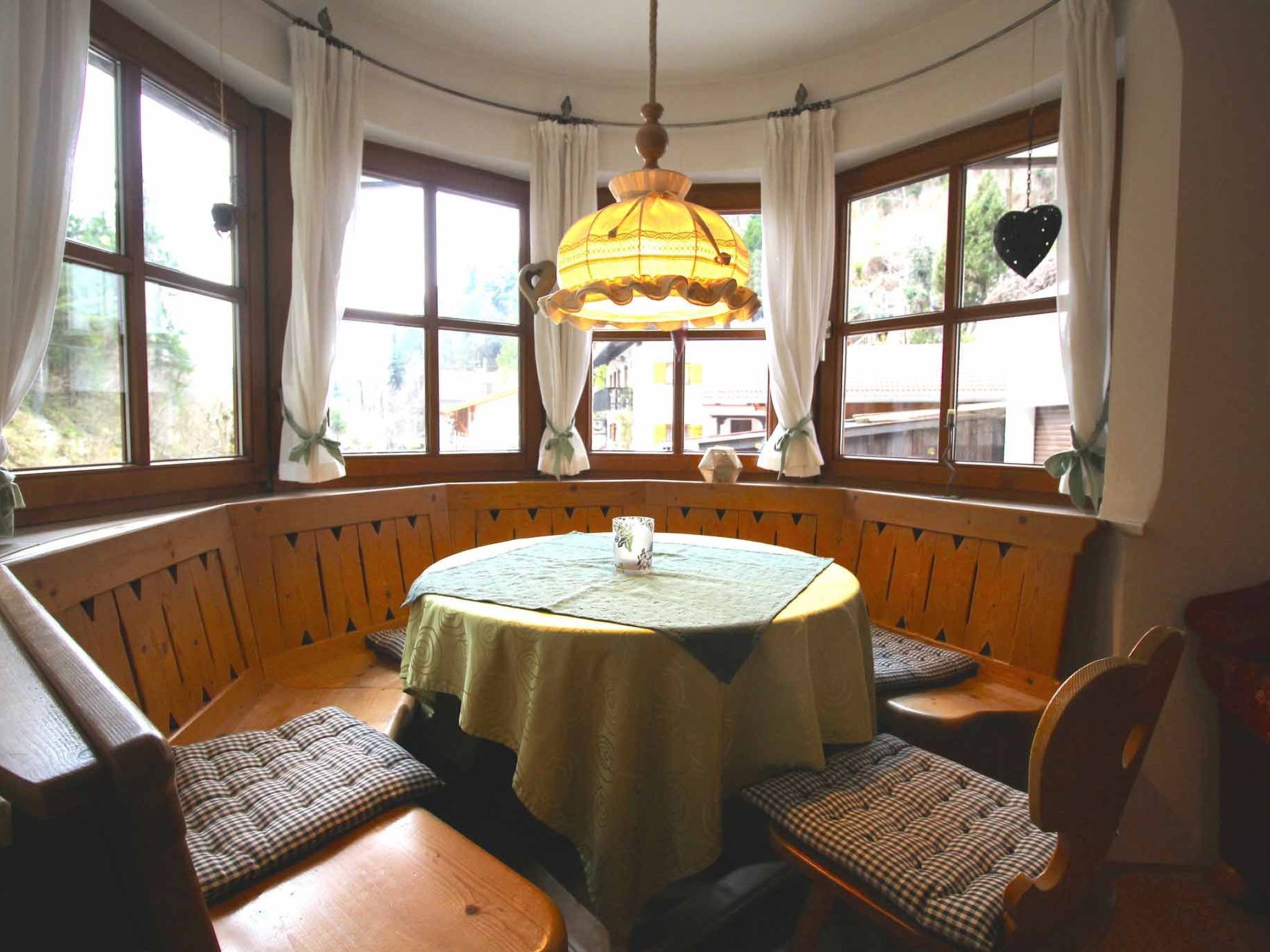 Photo of Appartement mit Garten in Garmisch Partenkirchen