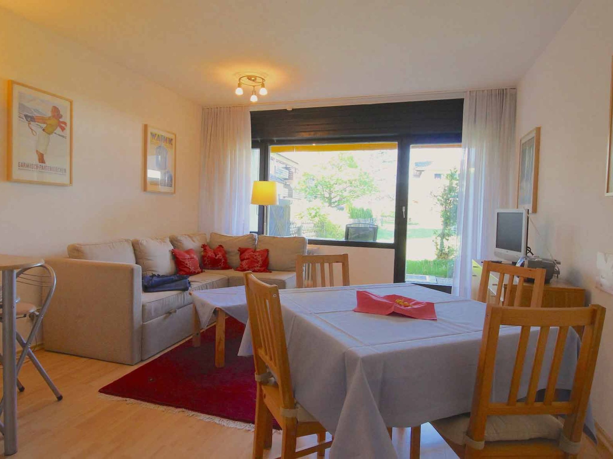 Photo of Wohnung in Garmisch Partenkirchen mit Garten