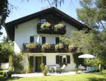 Zonnig appartement aan de rand van Unterammergau met Alpenpanorama - thumbnail 1