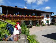 Vrijstaand vakantiehuis Schwalbe, 200m van meer en centrum Bad Bayersoien - thumbnail 1