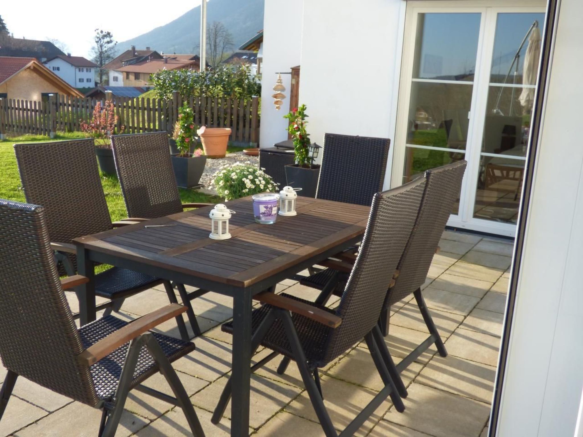 Mit Blick auf das Wasser-Image-tags.info