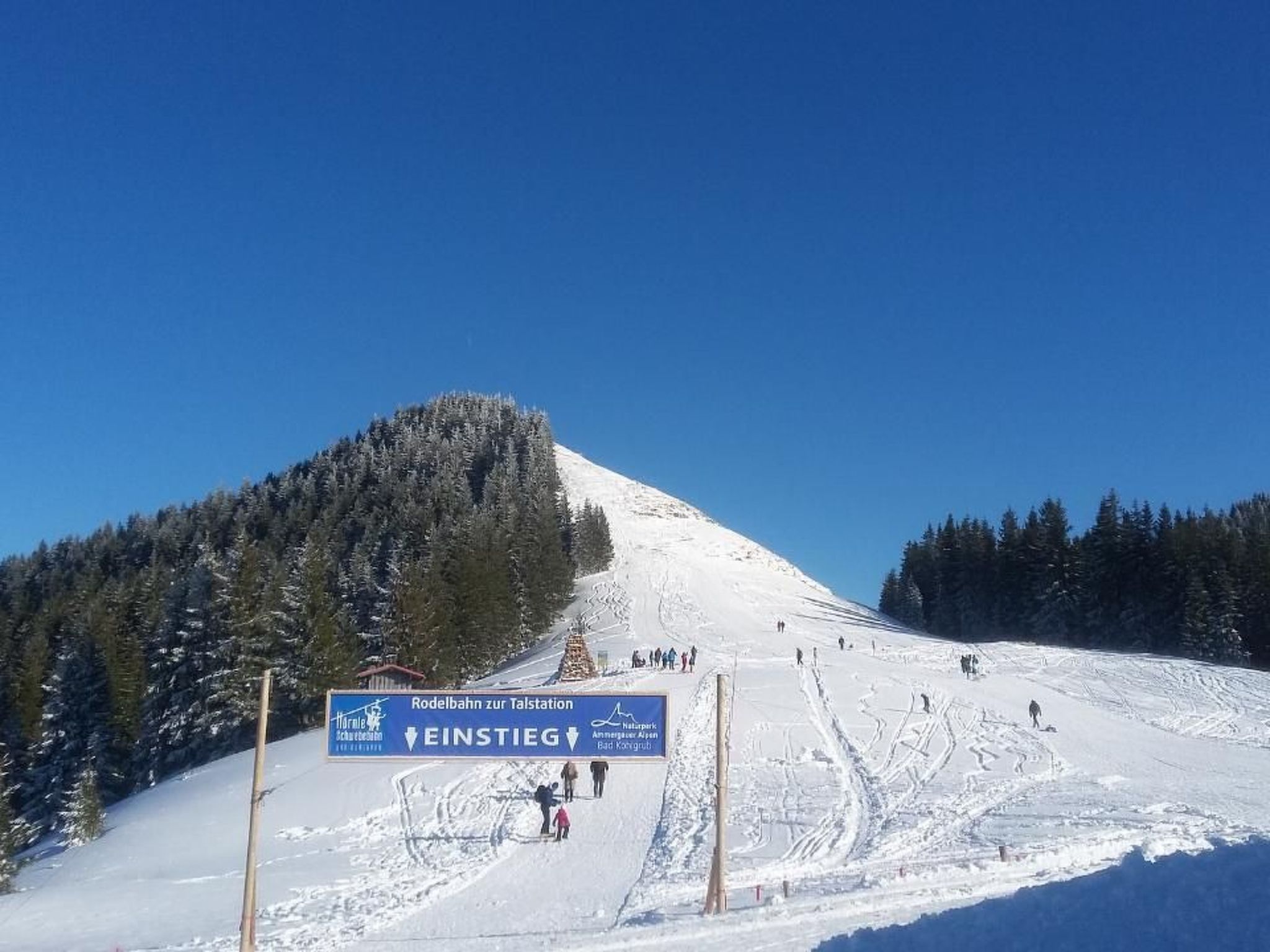 Mit Blick auf das Wasser-Outside