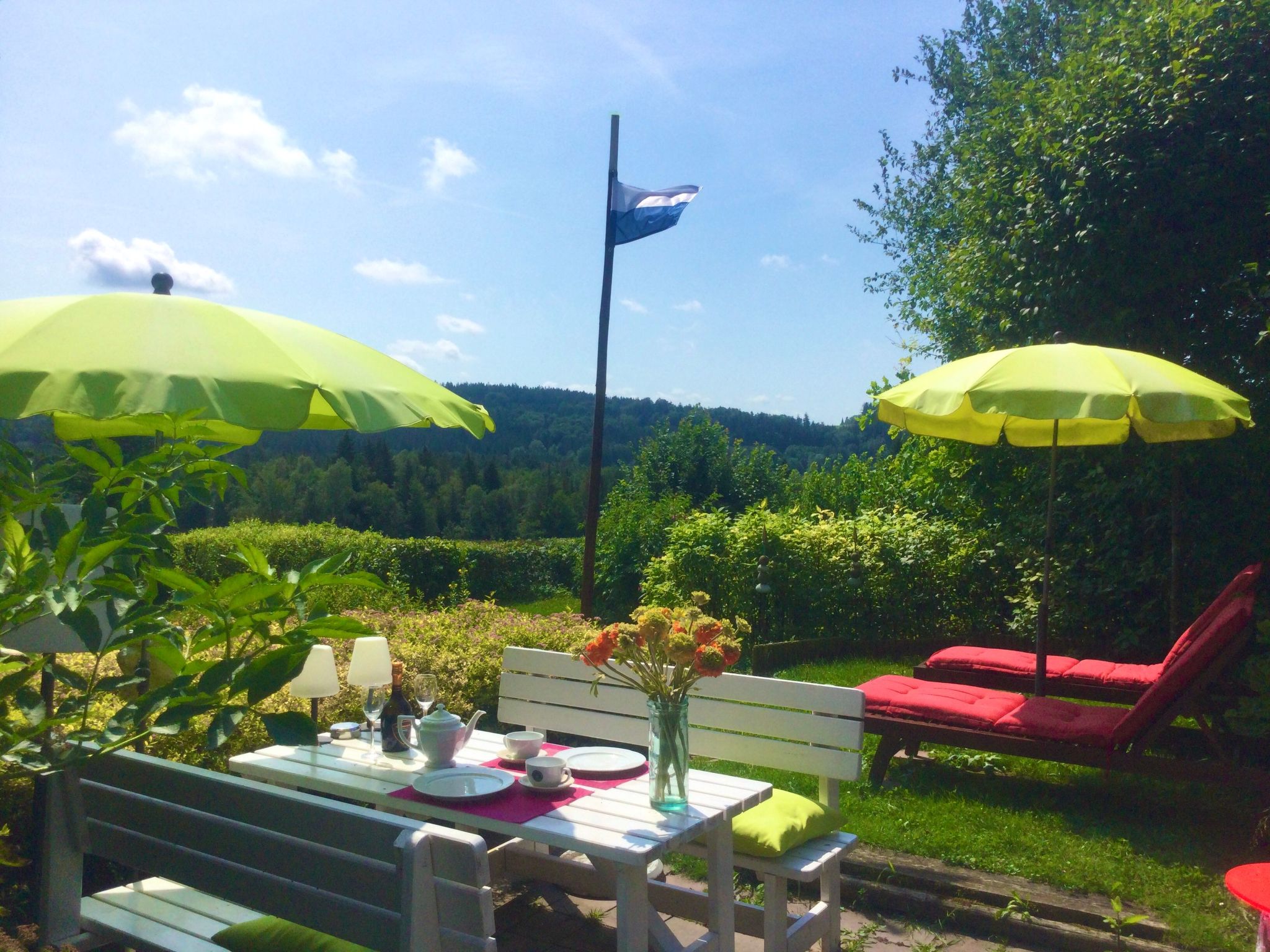 Mit Panoramablick-Drinnen