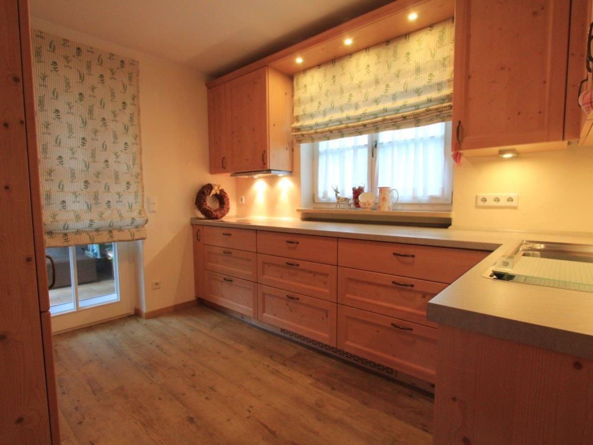 In Hagrain mit Grill, Terrasse und Garten-Image-tags.info