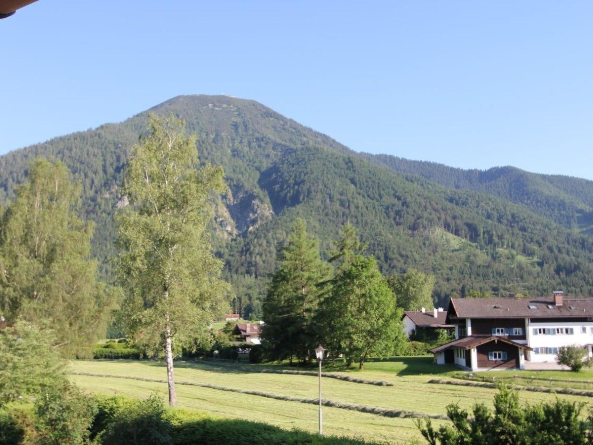 In Hagrain mit Grill, Terrasse und Garten-Image-tags.info