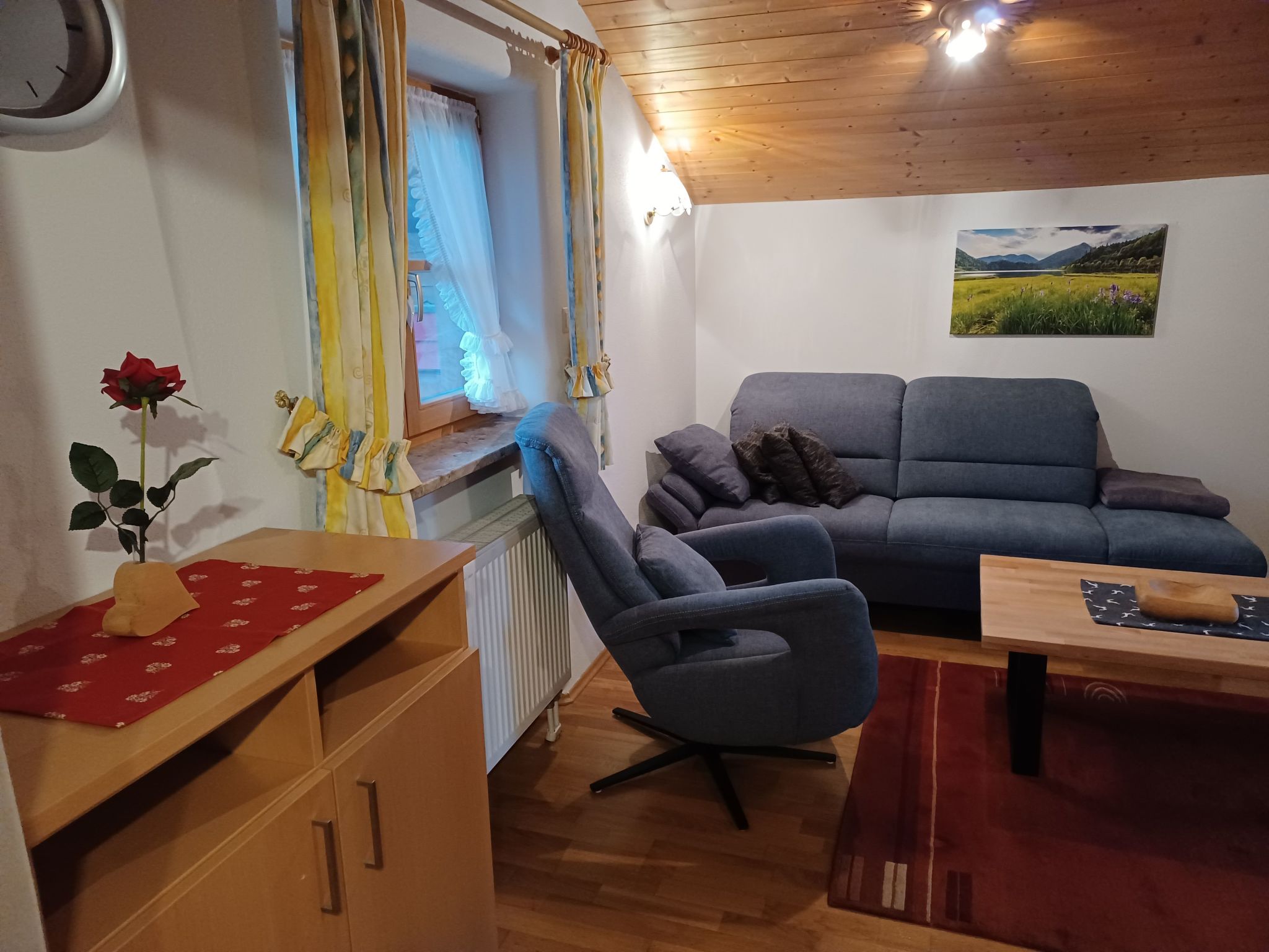 Discover the charming holiday flat in Reit im Winkl-Blindau, Bavaria, which has been perfectly designed for a relaxing stay for two. The newly renovated flat not only offers comfort and a friendly atm..