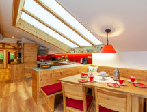 Vrijstaand chalet bij de Tiroler Ache met tuin, 6 personen - thumbnail 3
