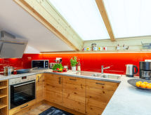 Vrijstaand chalet bij de Tiroler Ache met tuin, 6 personen - thumbnail 4