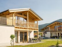 Bergblick mit Sauna und Sommer-Pool