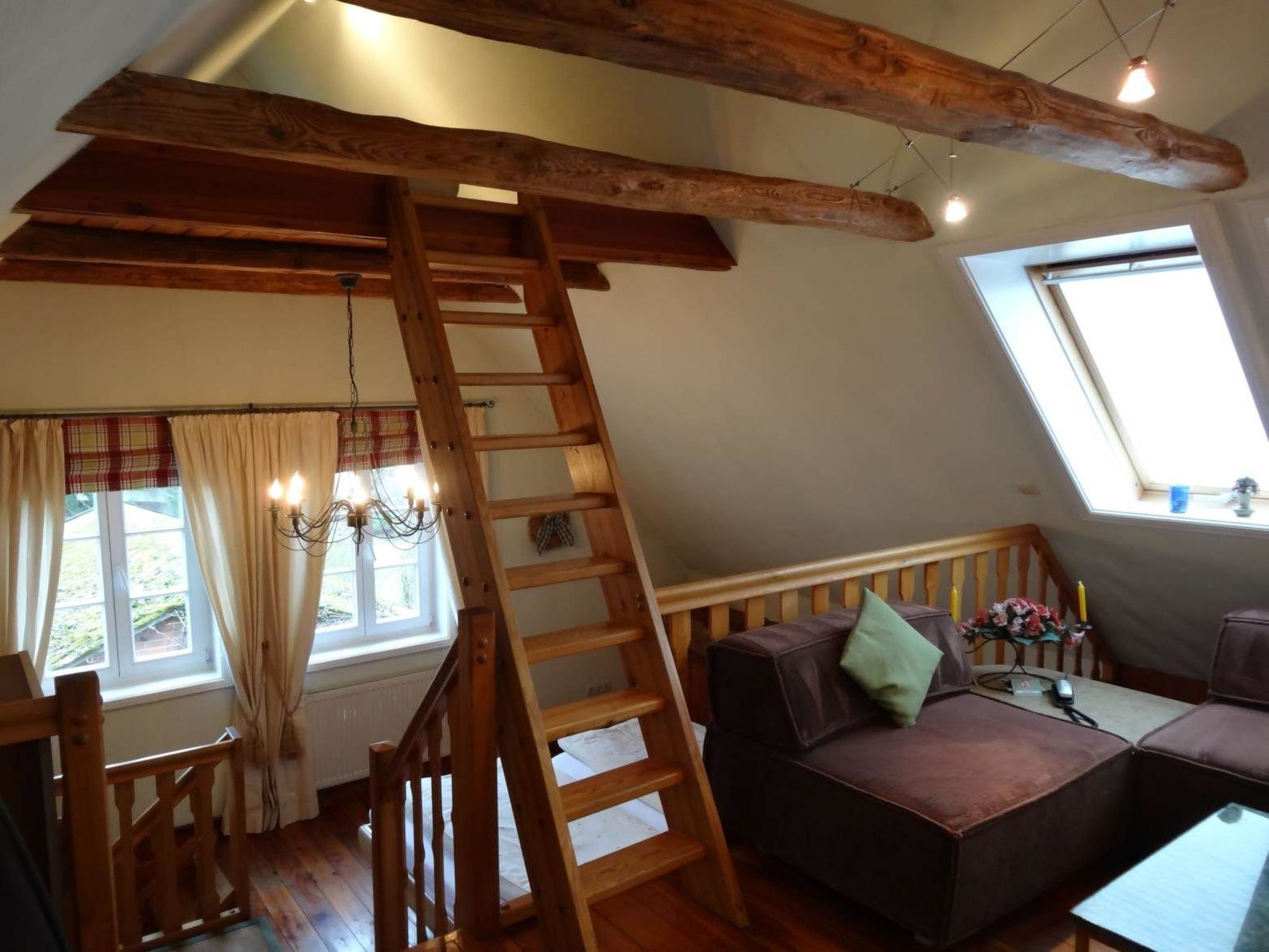 In ehemaliger Dorfschule am Dorfrand-Inside