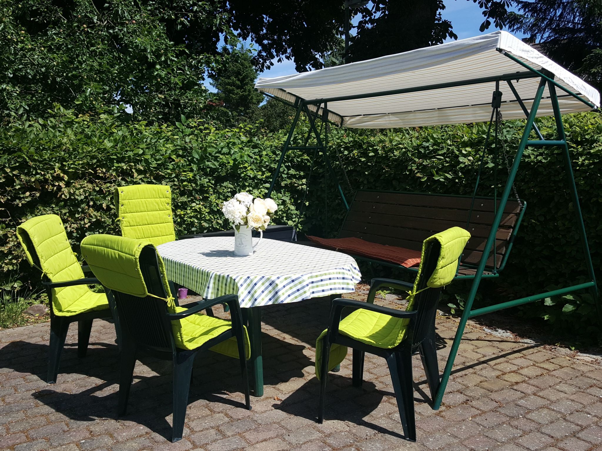 Schöne Wohnung bei Bergen auf Rügen - Outside