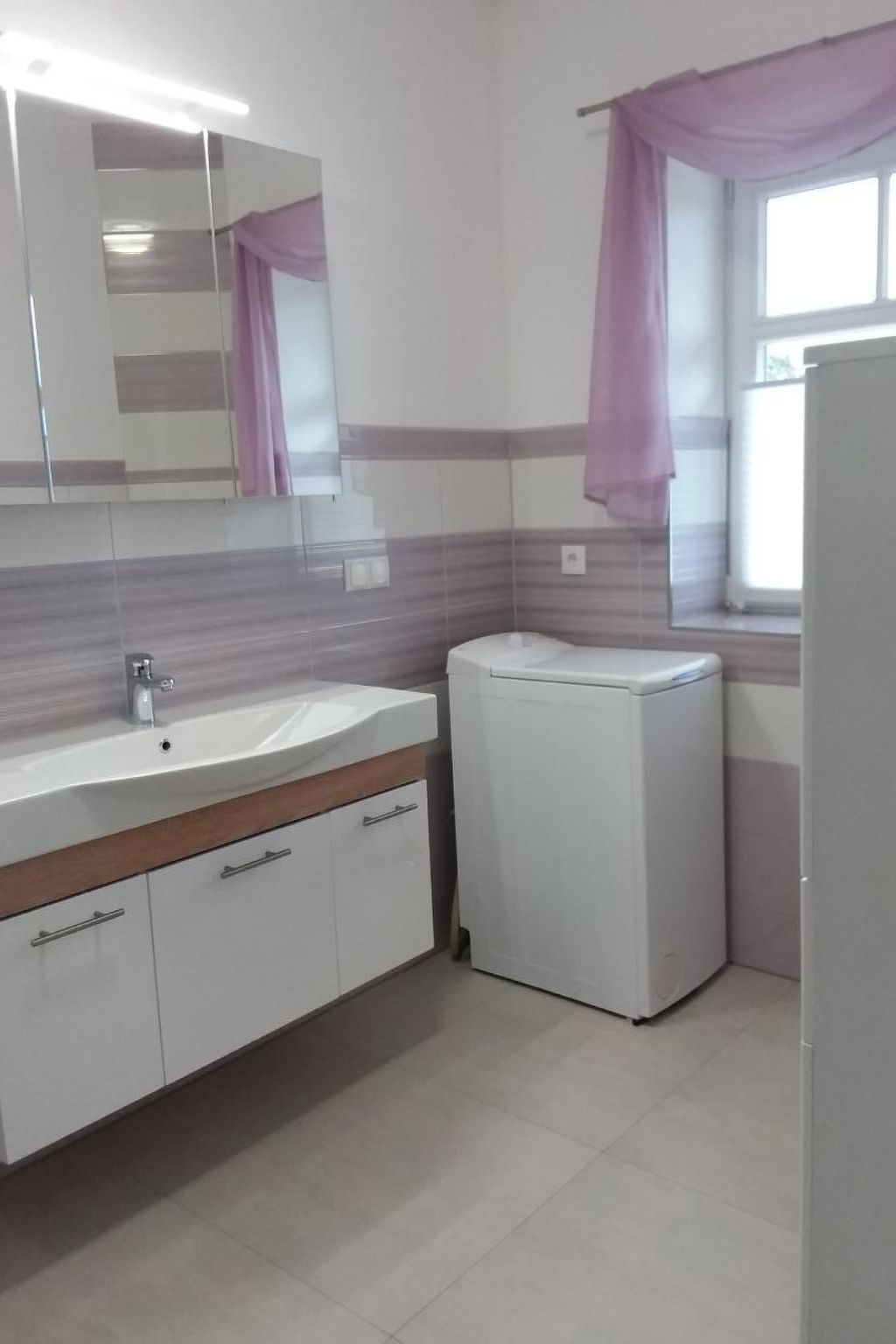 Schwalbennest-Binnen