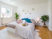 1OG mitte helle 70m 2 Zimmer Wohnung nähe Salzburg