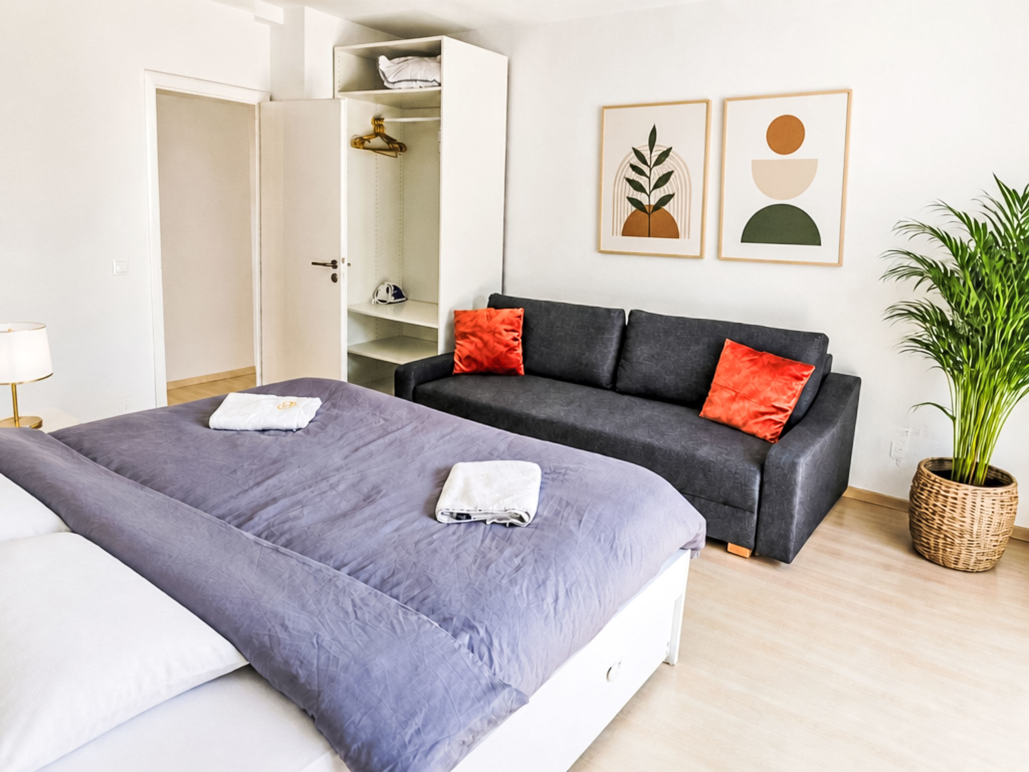 1OG "R" Helle 80m² 3-Zimmer Wohnung näh
