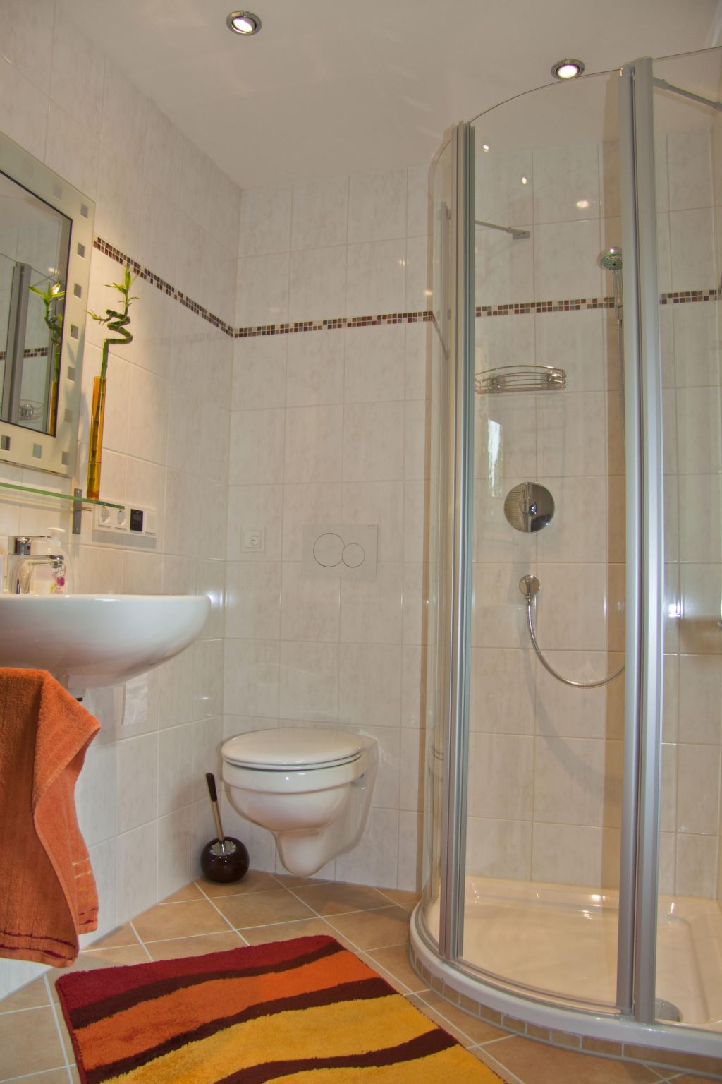 Appartement mit Terrasse-Image-tags.info