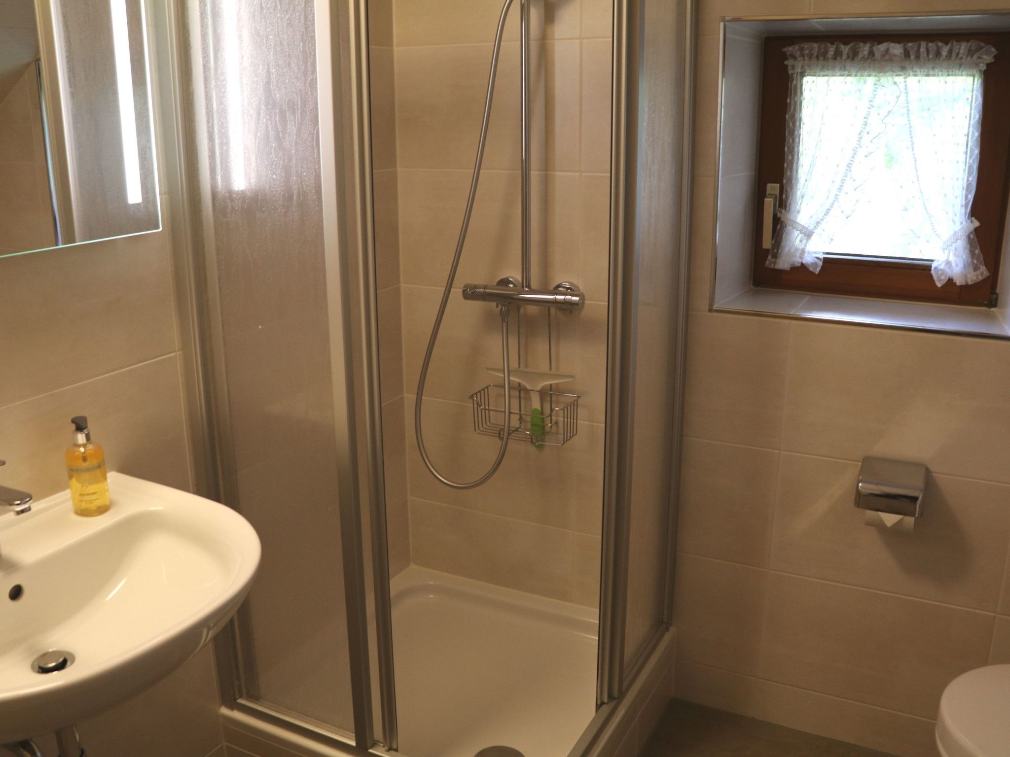 Wohnung in Berchtesgaden mit Garten-Drinnen