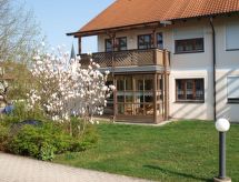 Herrliche Ferienwohnung mit Grill und Garten