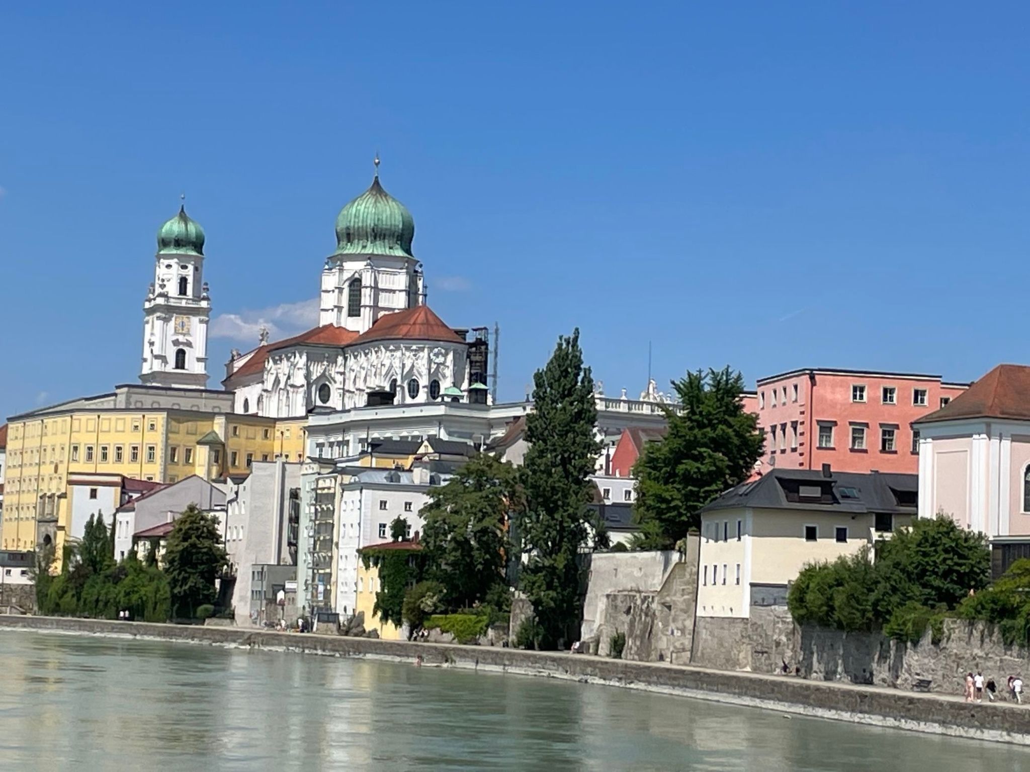 Herrliche Ferienwohnung mit Grill und Garten-Drinnen