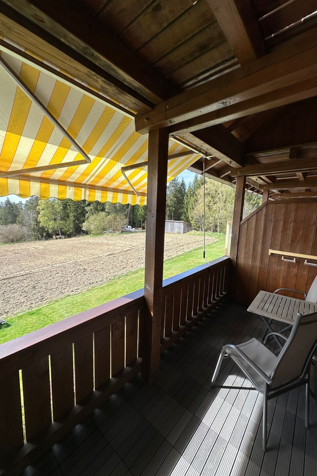 Rachel mit herrlichem Ausblick-Binnen