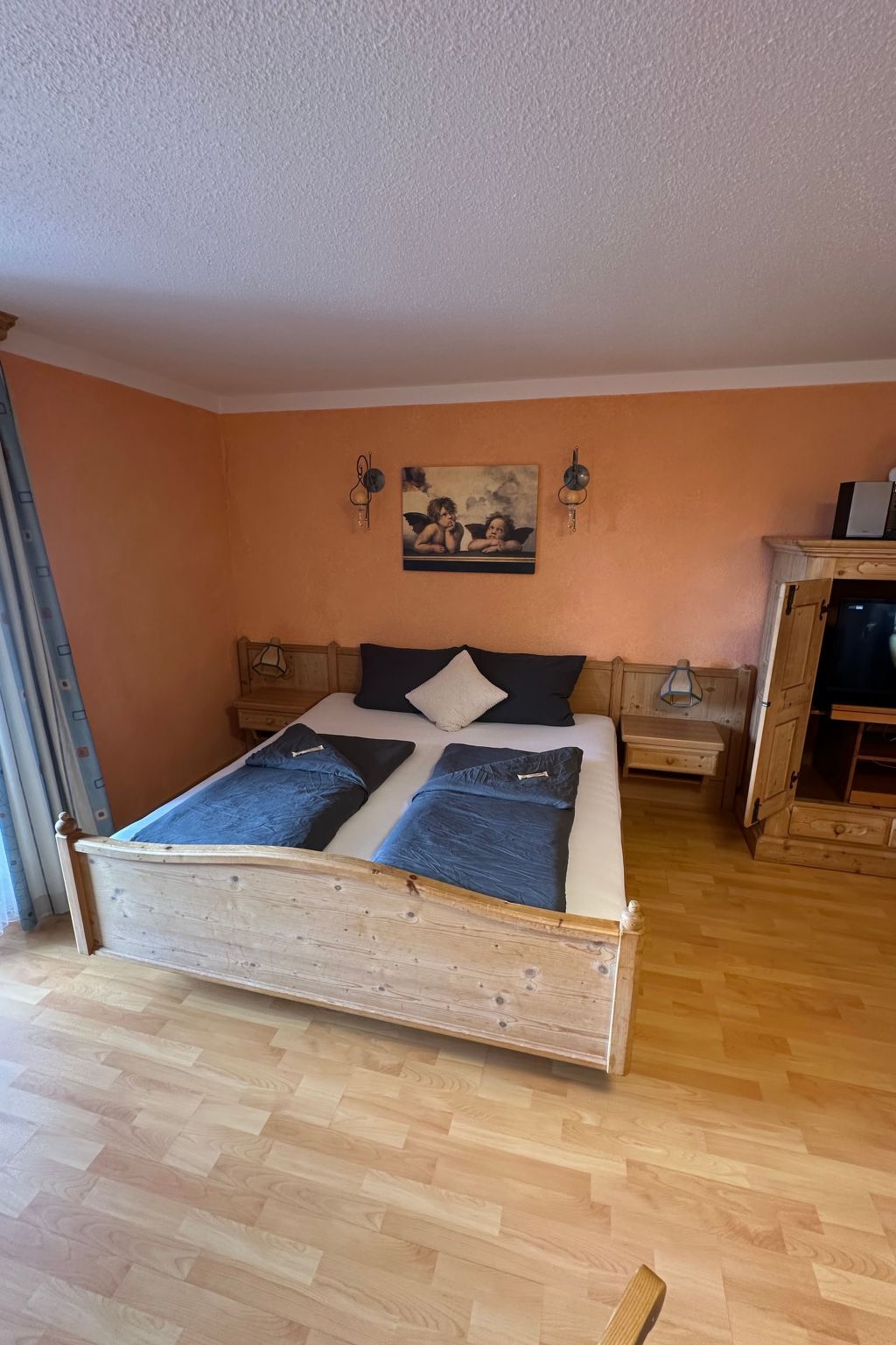 Rachel mit herrlichem Ausblick-Binnen