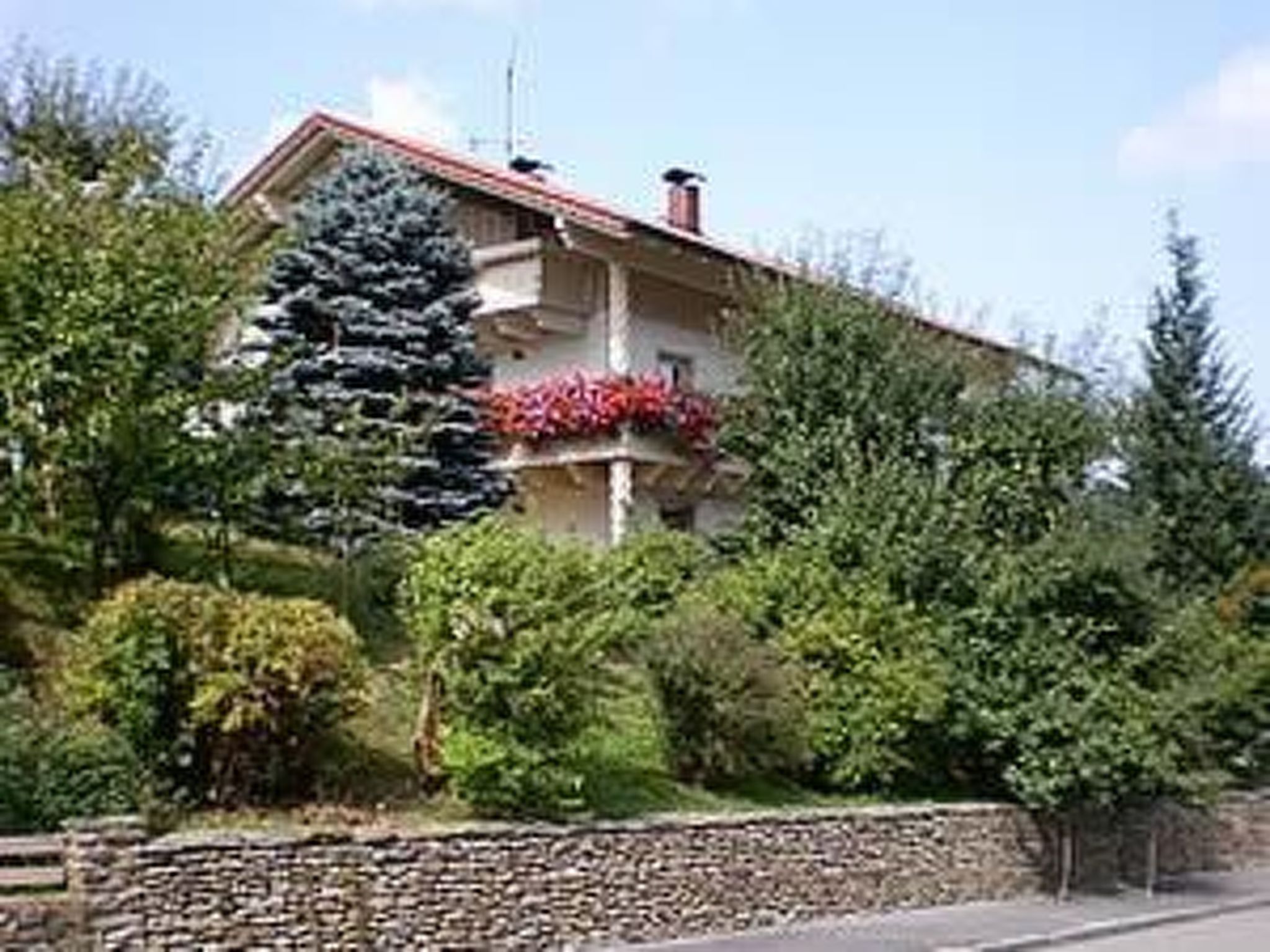 Mit sonniger Terrasse und Ausblick-Drinnen