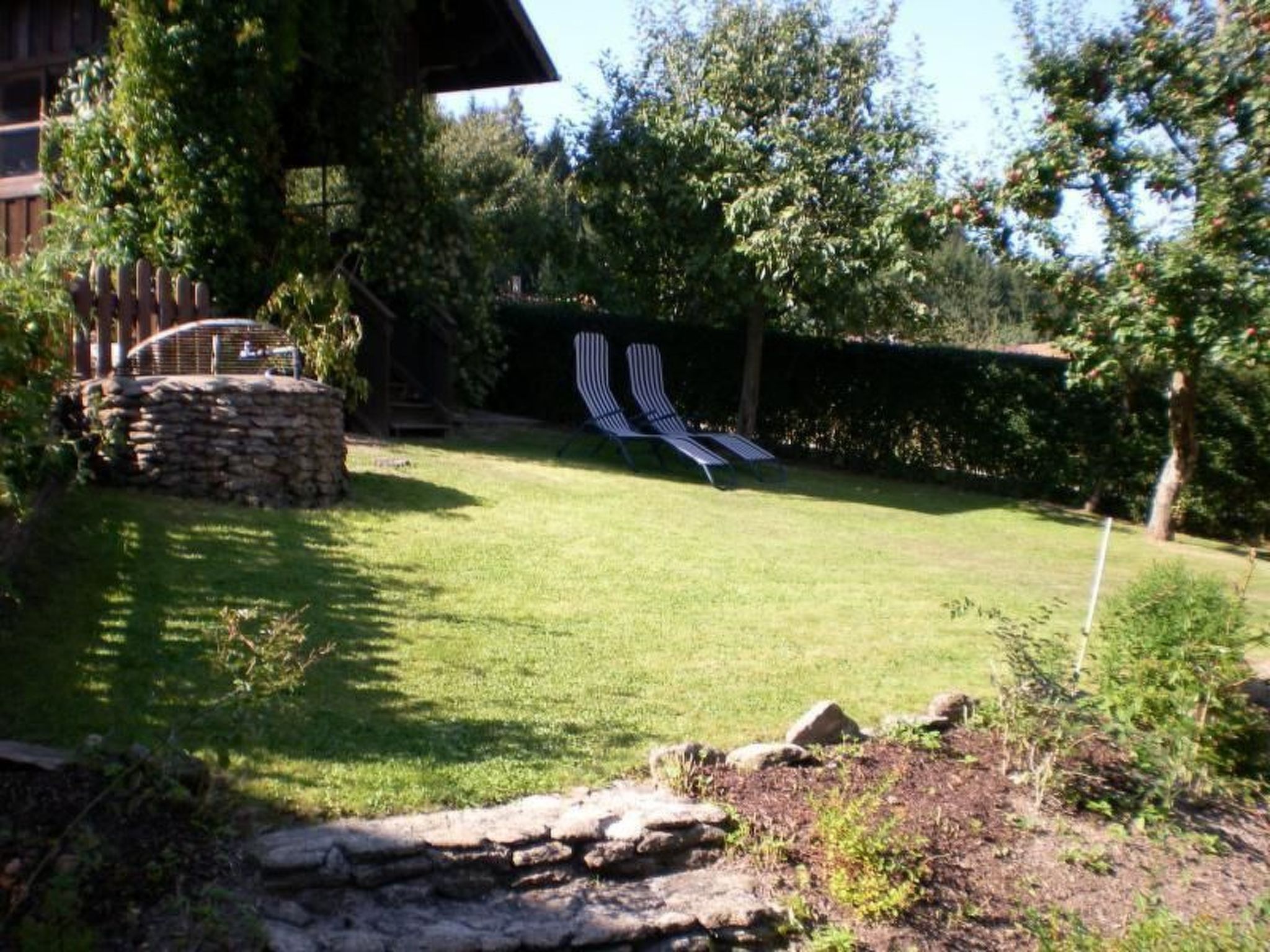 Mit sonniger Terrasse und Ausblick-Drinnen