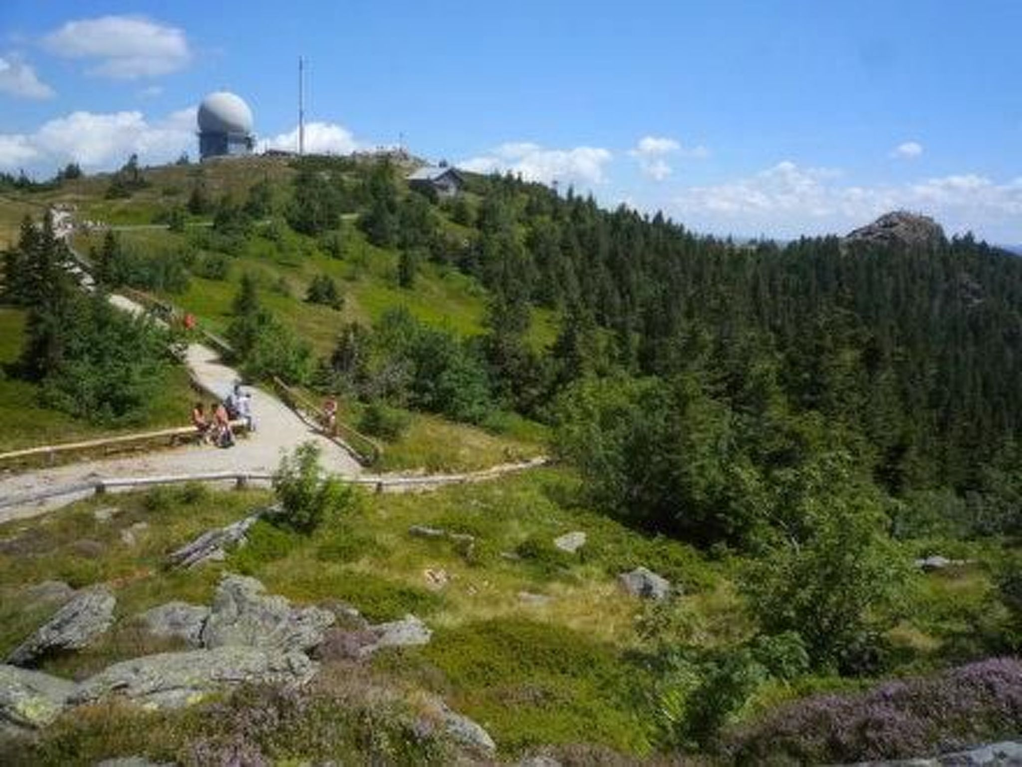 Mit sonniger Terrasse und Ausblick-Drinnen