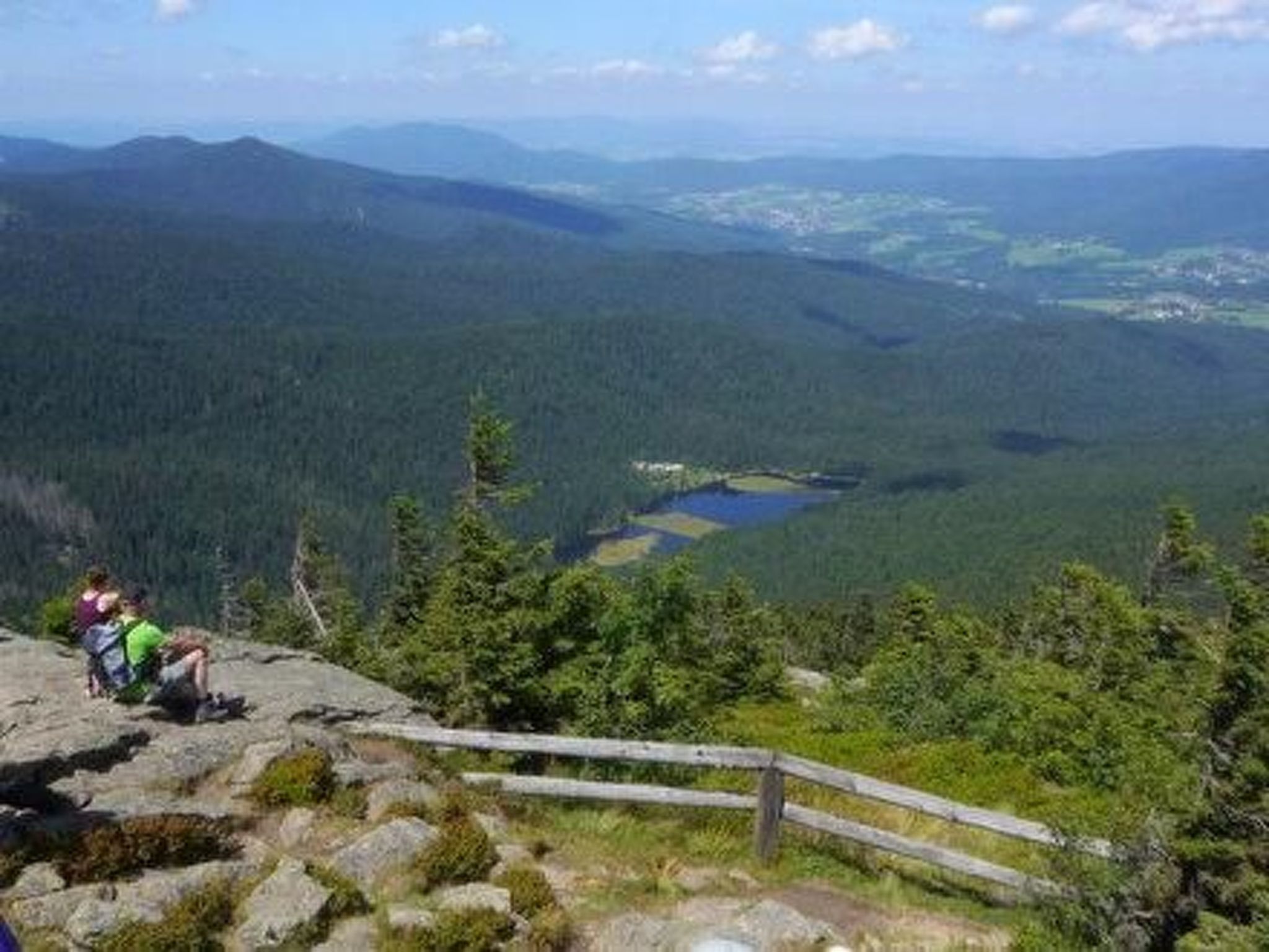 Mit sonniger Terrasse und Ausblick-Drinnen