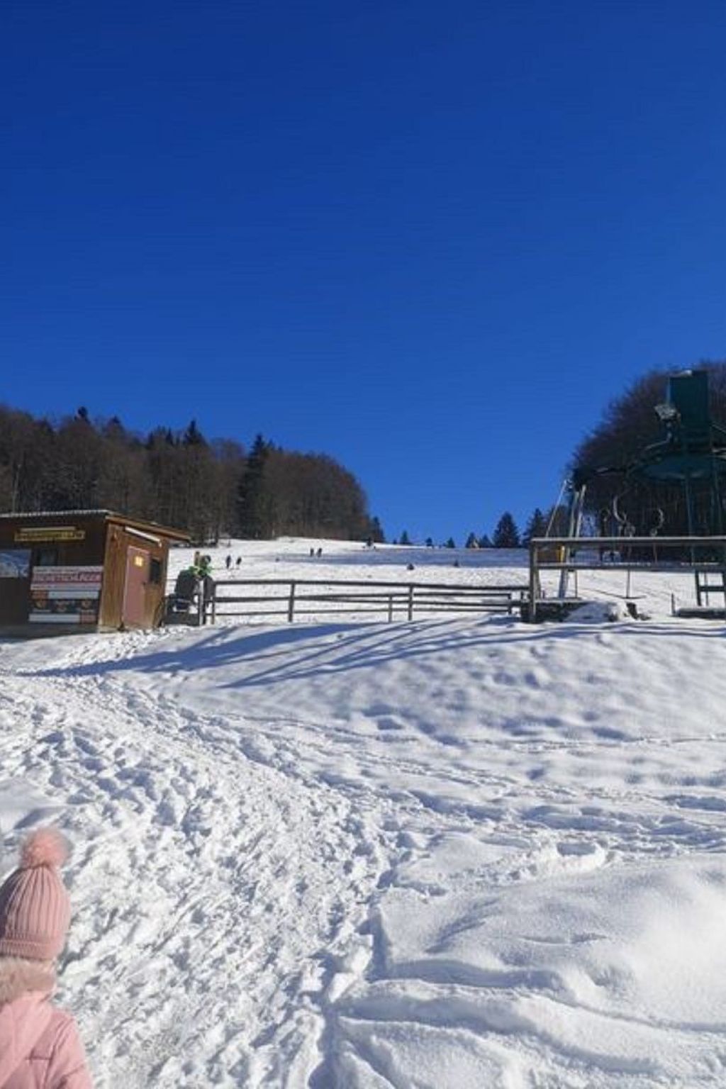 Mit Balkon und Bergblick