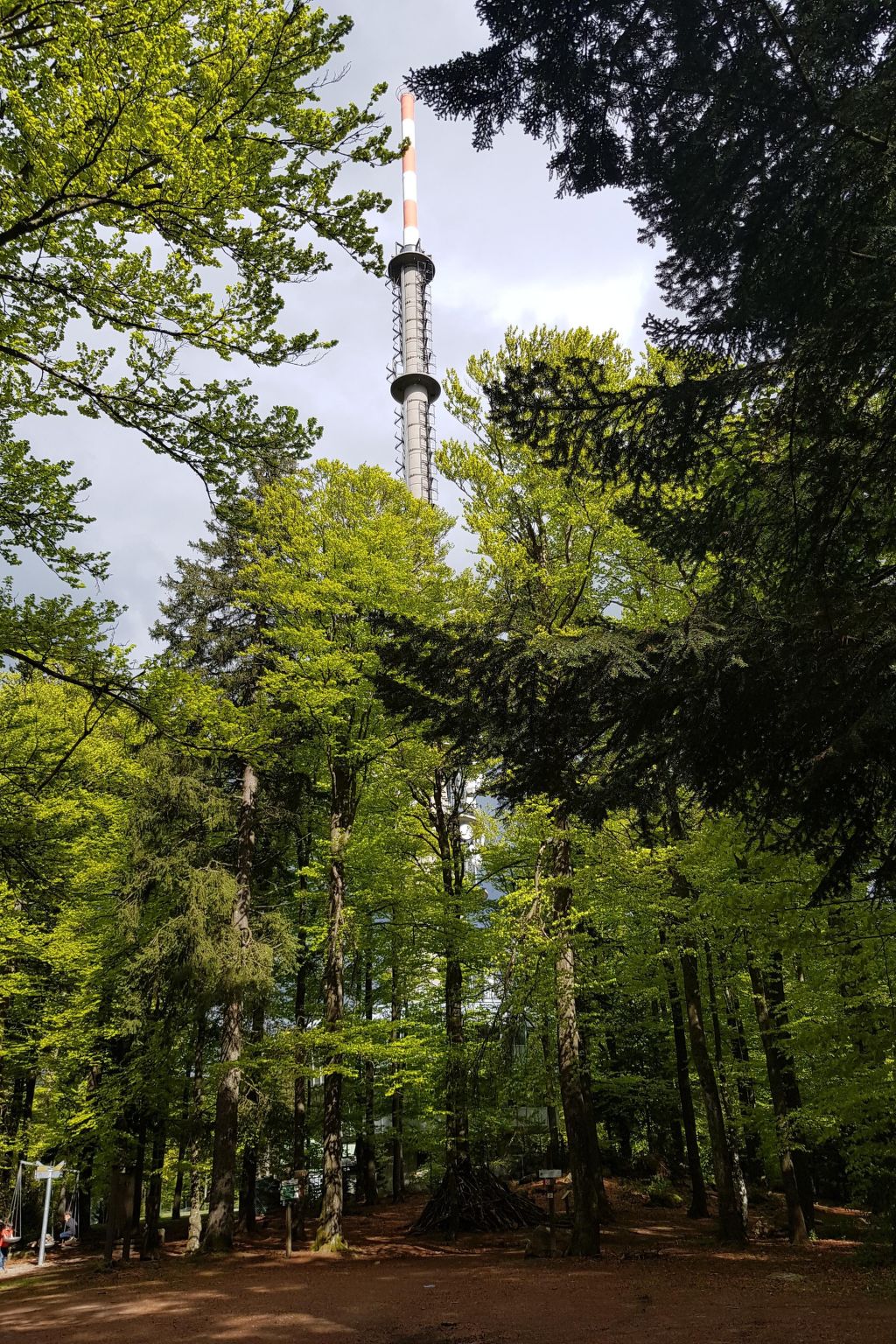 Charmante Wohnung in Langfurth mit Kleinem Balkon-Image-tags.info