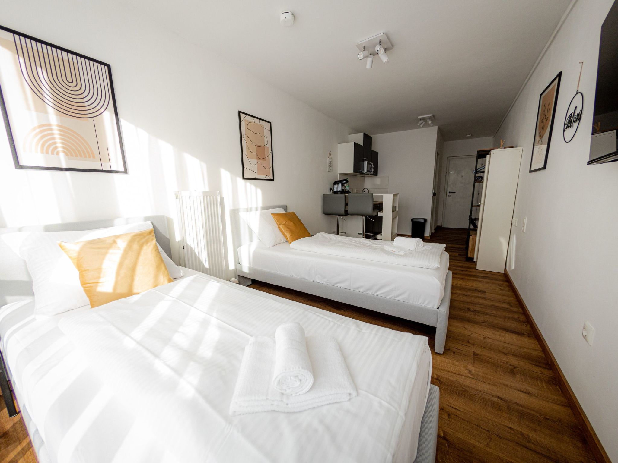 Come4Stay Passau - modern - Parkplatz
