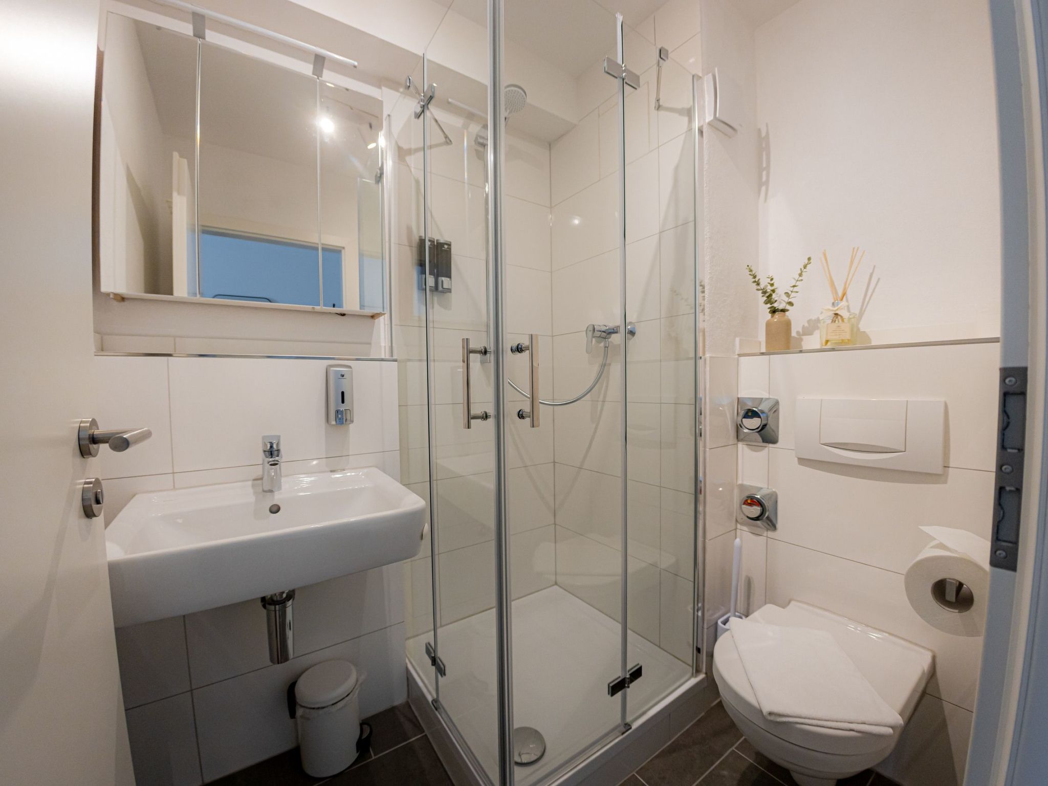 Come4Stay Passau - Holzheim 126 - Parkplatz-Image-tags.info