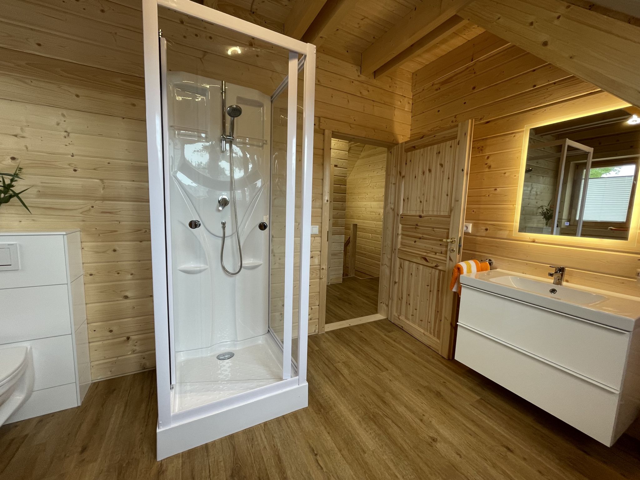 Maison Chalet Sven mit Pool und Sauna – Salle de bains, photo 31 sur 50