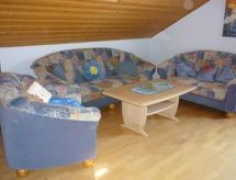 Moderne Ferienwohnung mit Gartennutzung