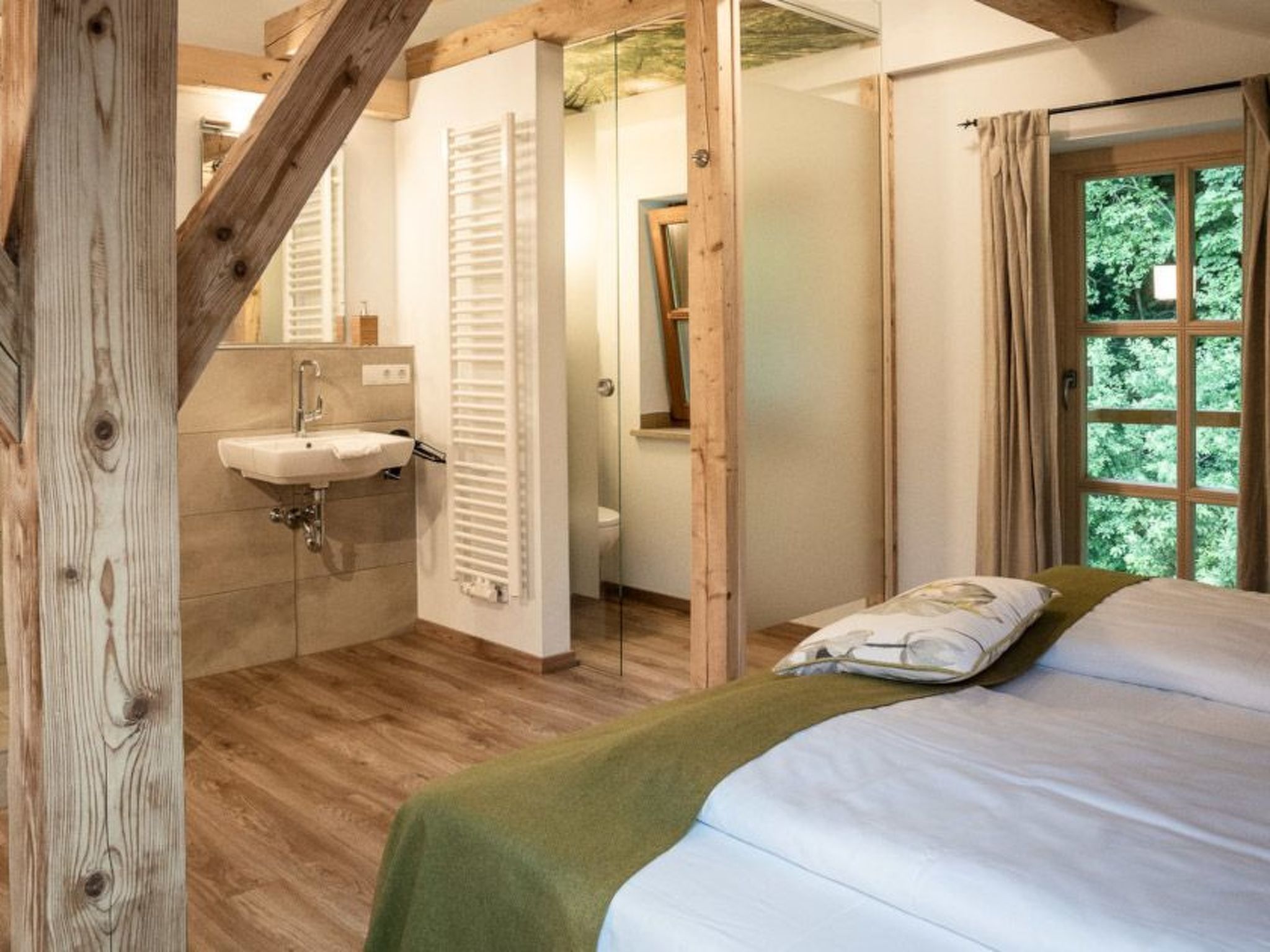 Luxuschalet - altes Bauernhaus mit private Spa-Drinnen