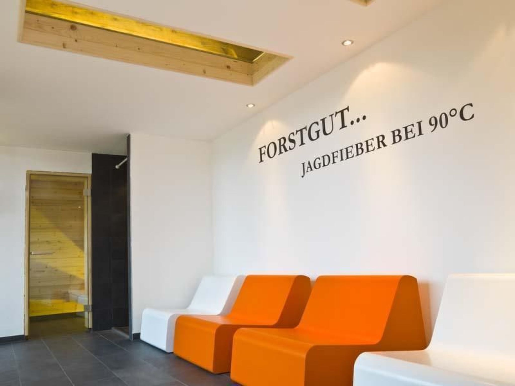 Luxuschalet - altes Bauernhaus mit private Spa-Drinnen