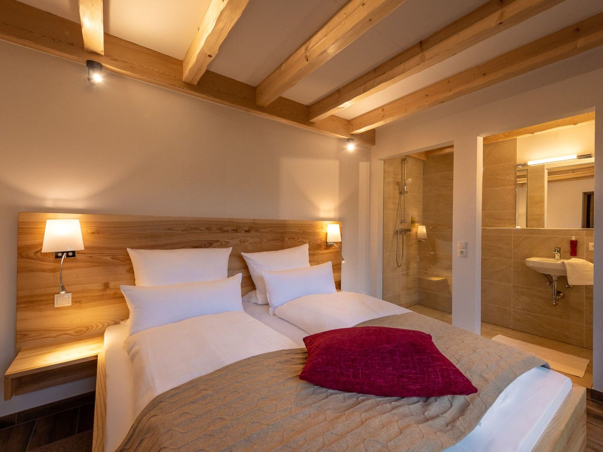 Luxuschalet im Forstgut - Raum für wertvolle Zeit-Drinnen