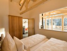Luxe vakantiehuis met sauna en haard aan de golfbaan in het Beierse Woud - thumbnail 6