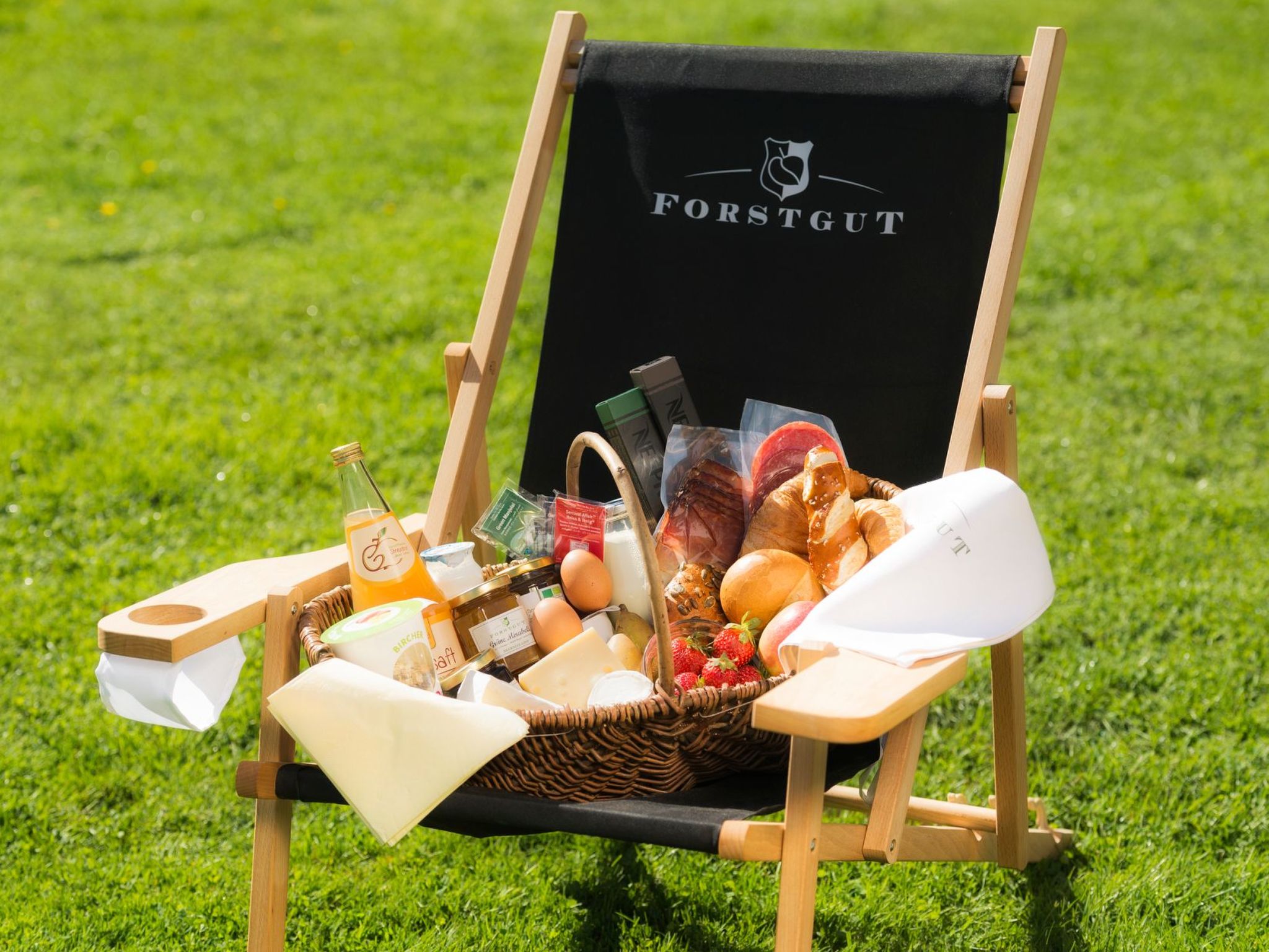 FORSTGUT - Raum für wertvolle Zeit-Drinnen