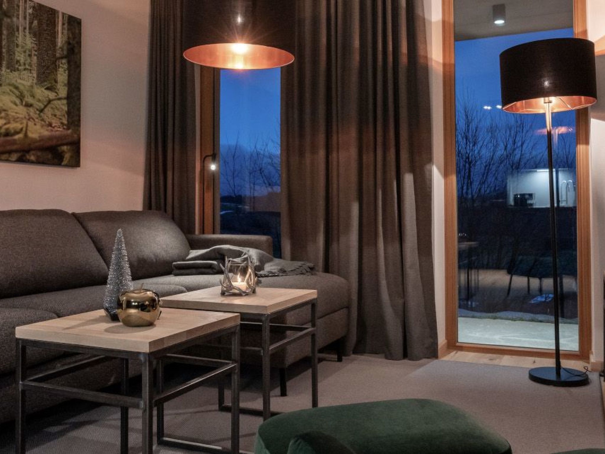 SPACE FOR VALUABLE TIME Simple and clear - on the outside, in the tradition of shelters for people who have called the forest home for centuries and used it to earn a living - regionally localised - w..