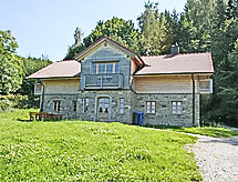 Lomatalo Waldhaus