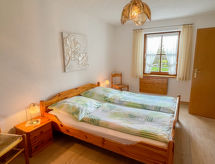 Rustiek appartement in Bischofsmais met tuin, ideaal voor 4 personen - thumbnail 4