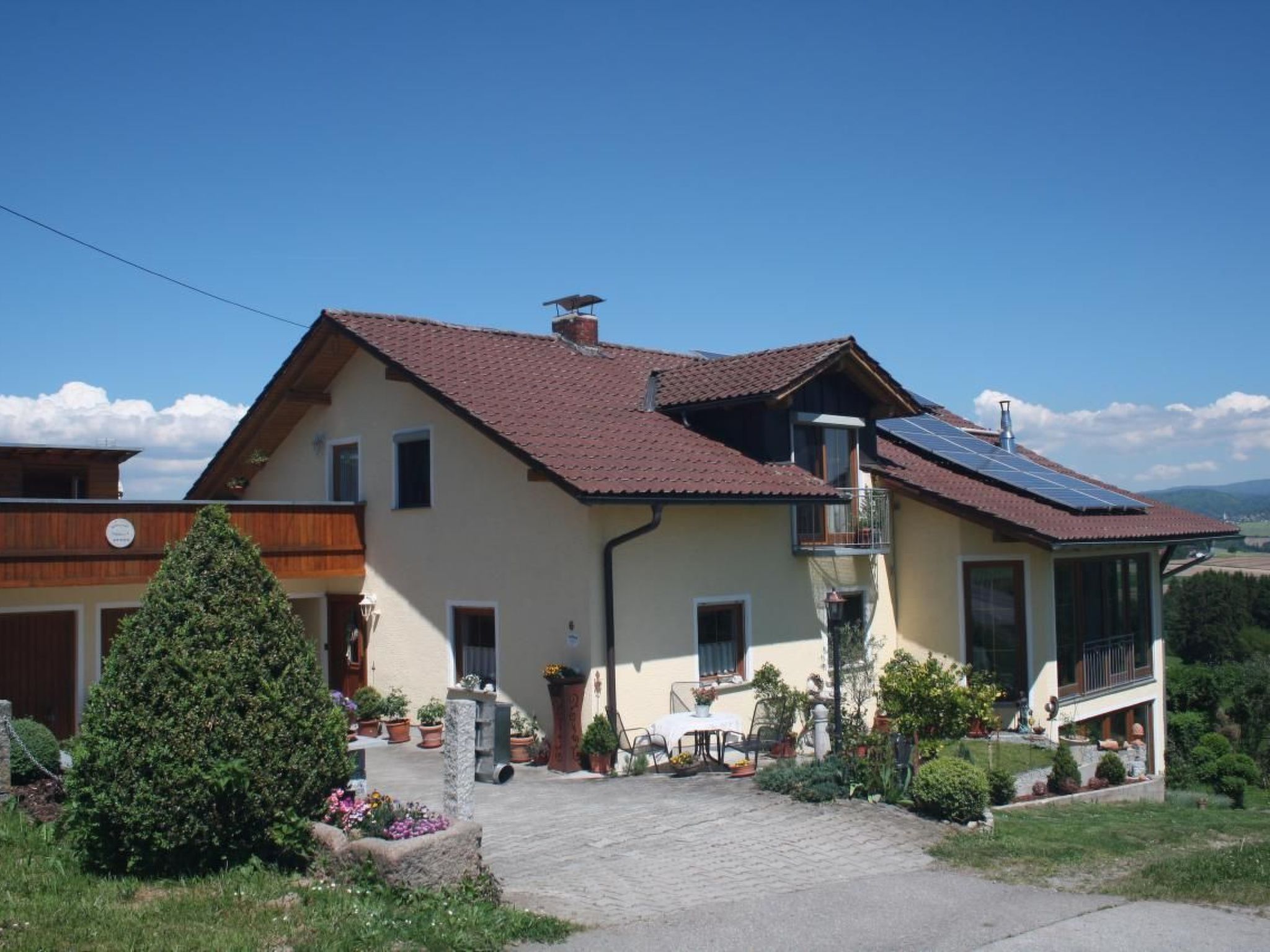 Große Wohnung mit Badewanne