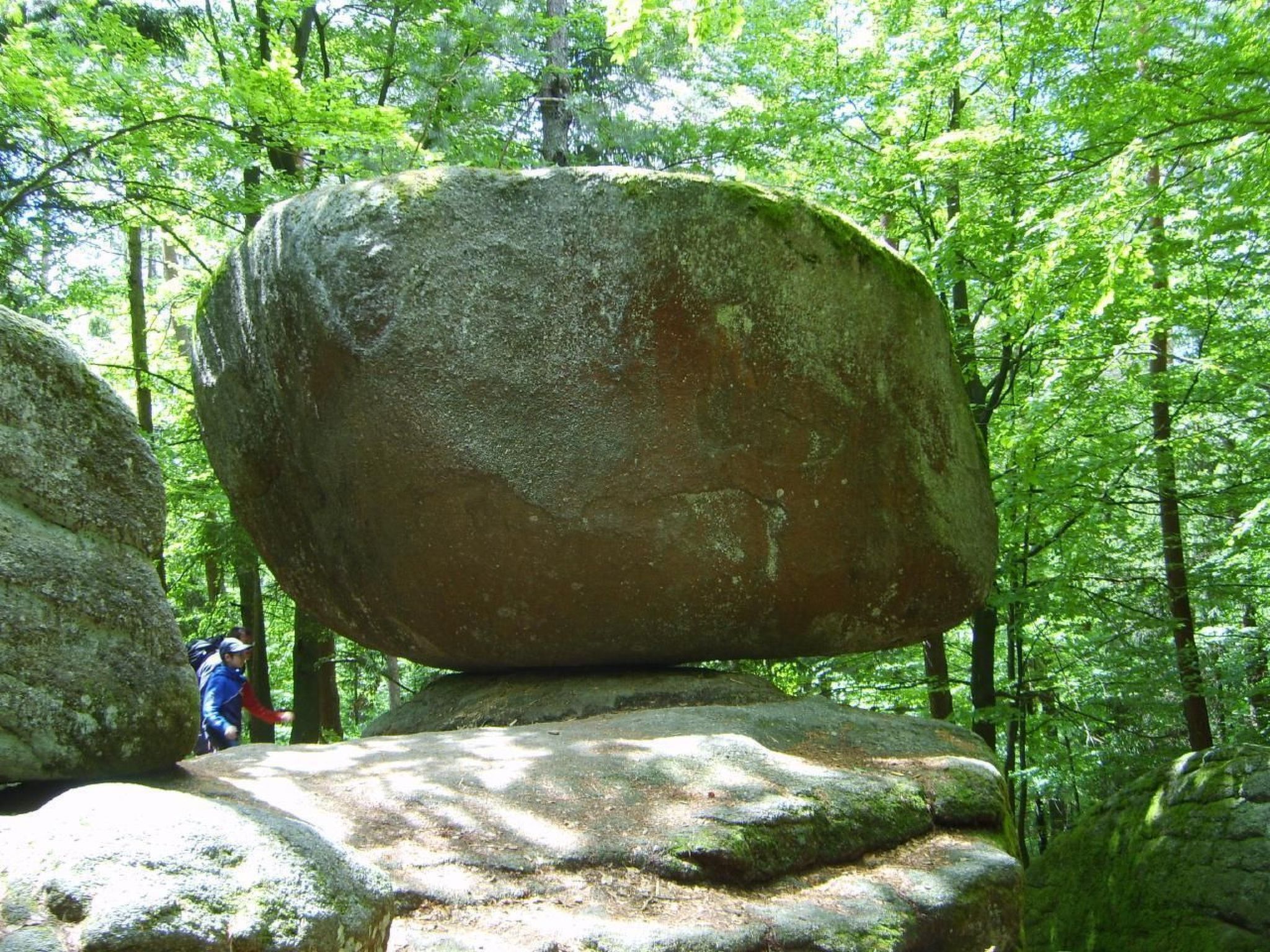 Große Wohnung mit Badewanne-Inside