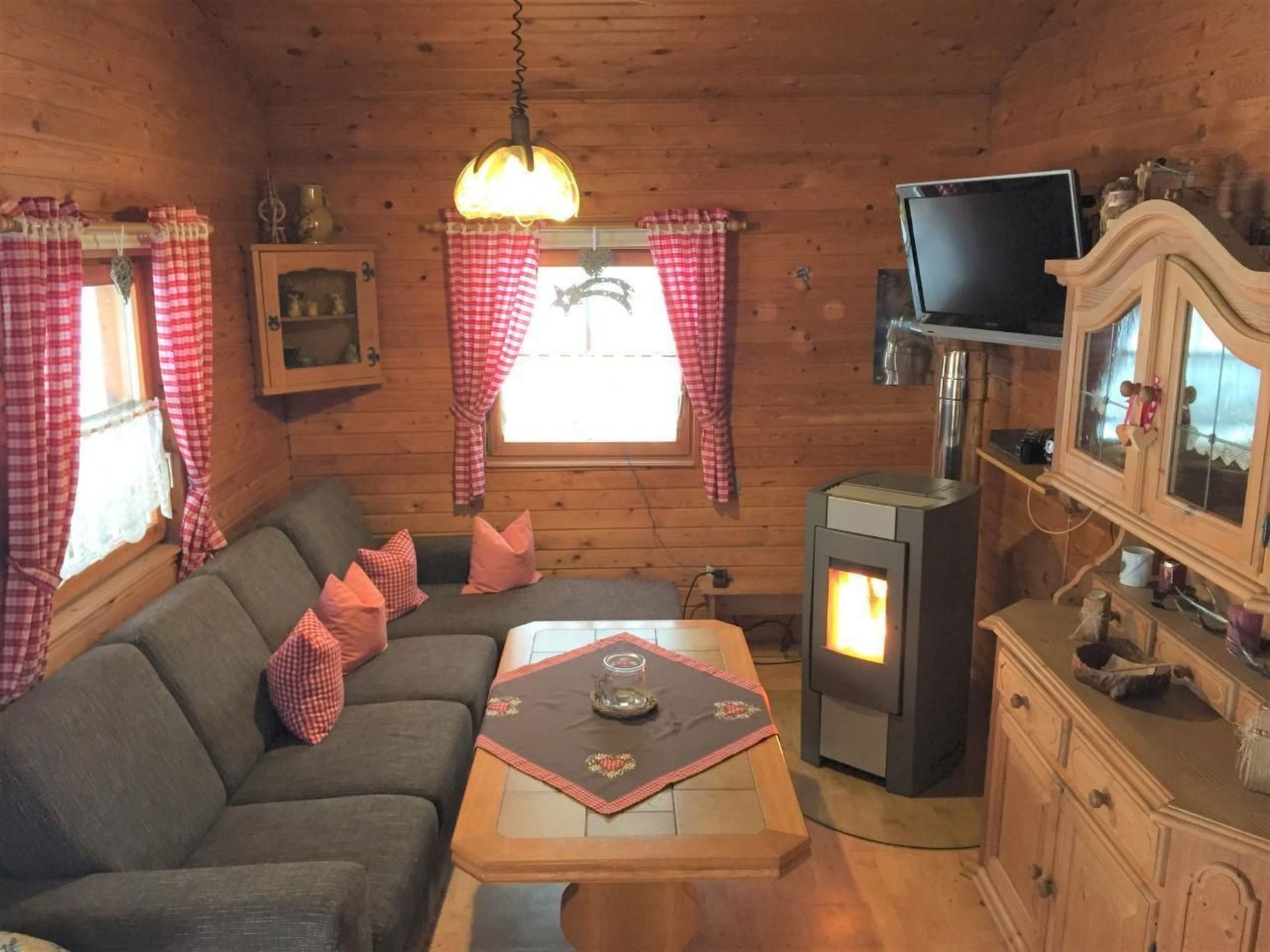 In Röhrnbach mit Grill und Terrasse-Inside