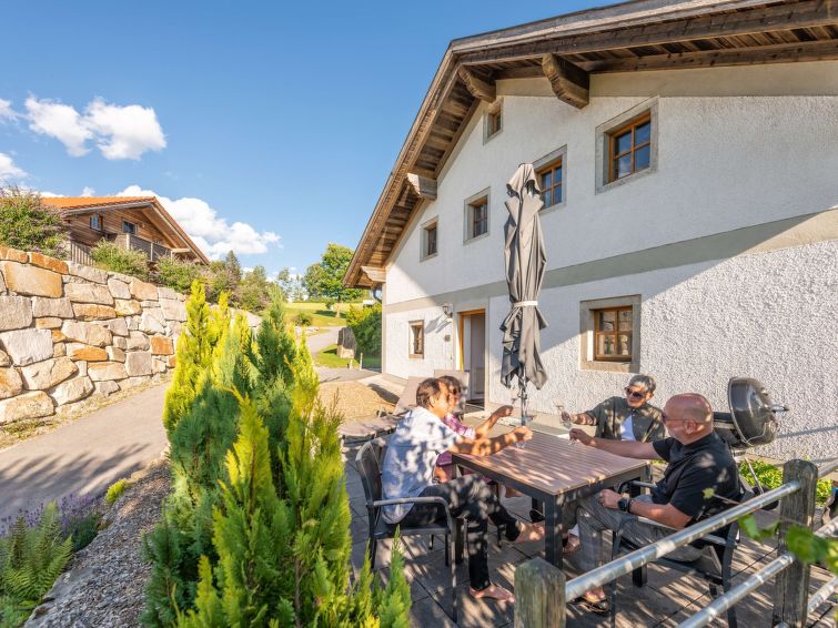 Mit Terrasse Und Zwei Schlafzimmer - Breitenberg
