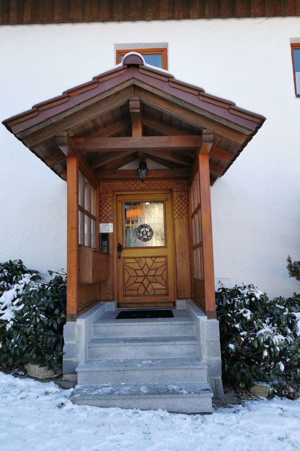 In Ludwigsreut mit Terrasse, Garten und Grill-Image-tags.info