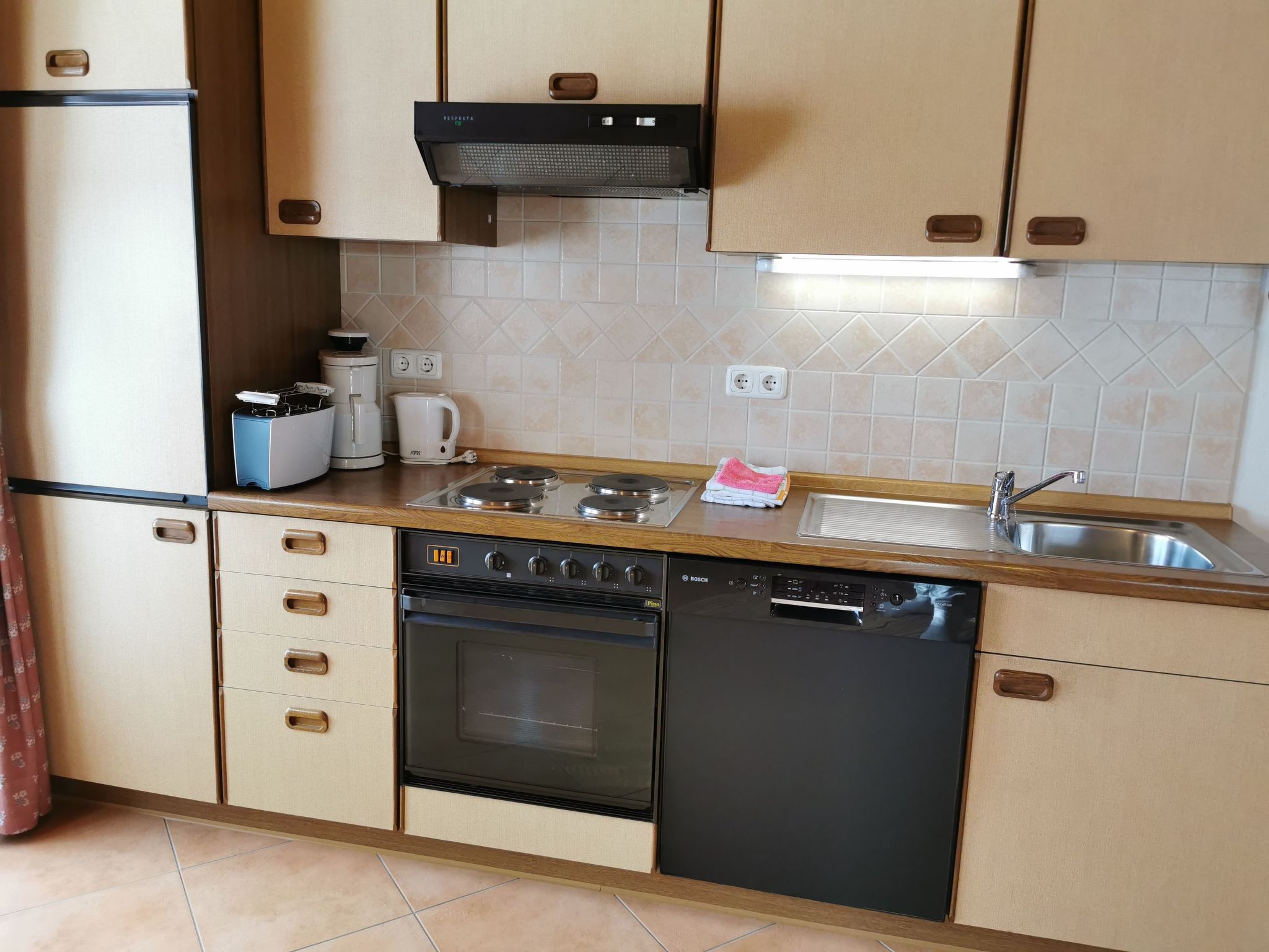 In Ludwigsreut mit Terrasse, Garten und Grill-Image-tags.info