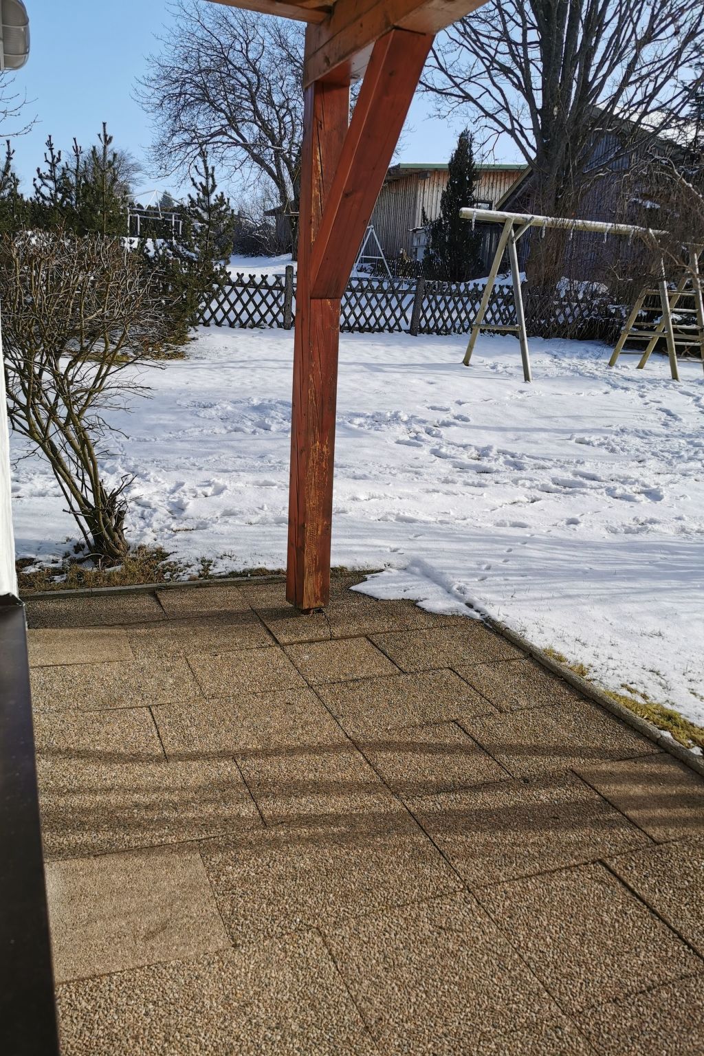 In Ludwigsreut mit Terrasse, Garten und Grill-Image-tags.info