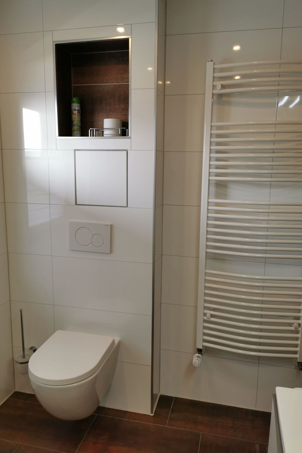 Wohnung mit einem schönen großen Balkon-Image-tags.info